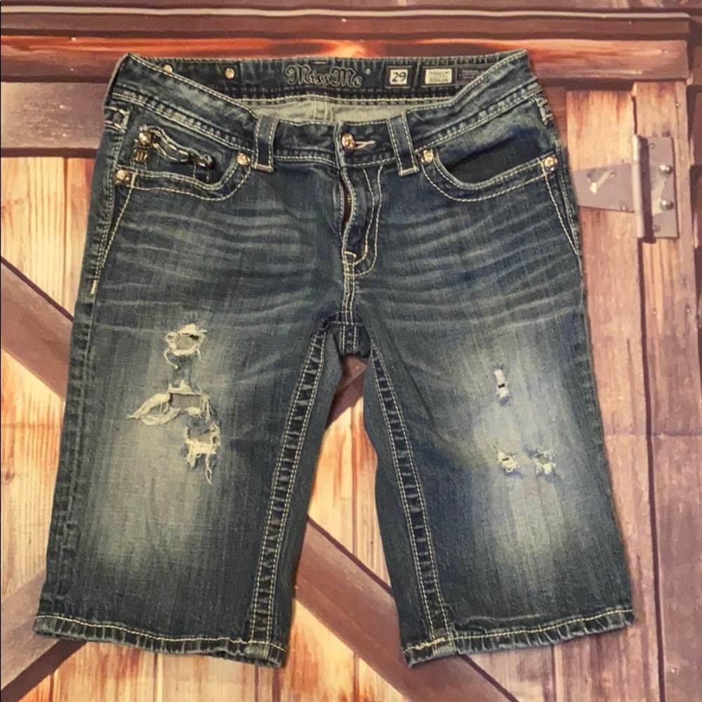 MISS ME SHORTS
